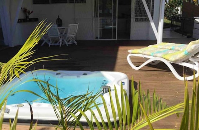 Homerez - Nice house with garden and terrace & Wifi