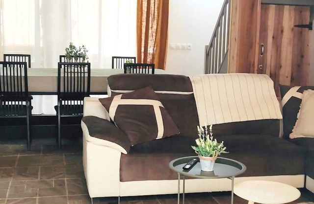 Homerez - Bungalow for 6 ppl. with garden and terrace at La Plaine des Palmistes