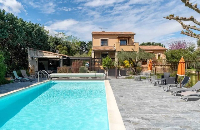 Homerez - Spacious Villa in Vézénobres with Private Pool