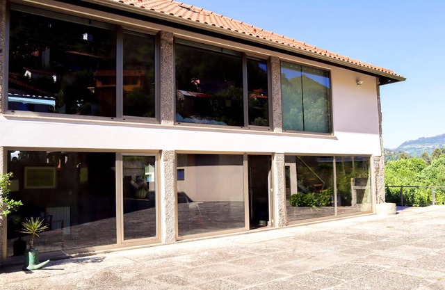 Homerez - Villa for 8 ppl. with swimming-pool, garden and terrace at Pandoses