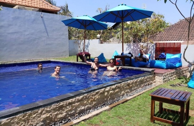 Homestay Near Pandawa Beach Family Room
