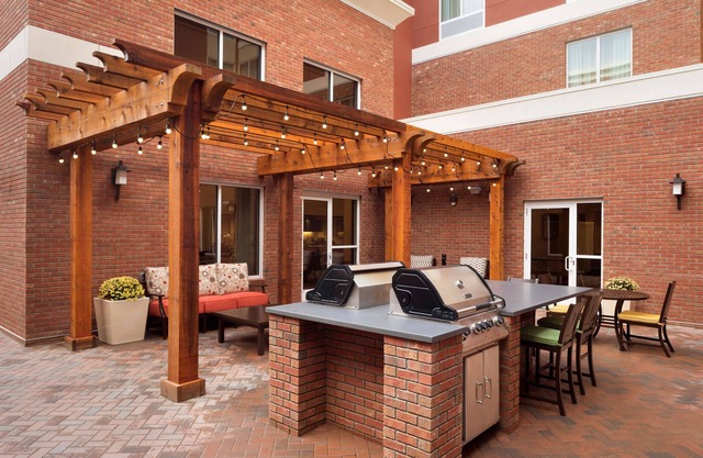 Homewood Suites by Hilton Kalamazoo-Portage