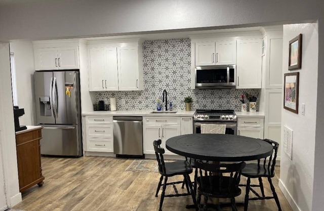 Honey Trail Hideaway, a beautifully updated ground-floor condo w/AC