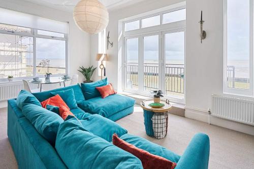 Host & Stay - Fishers Apartment