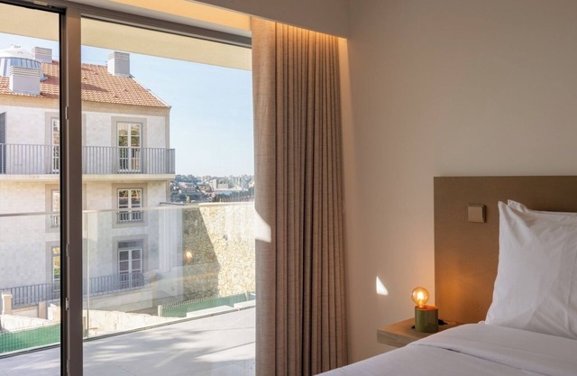 Host Wise - 6 Fervença Boutique Palace Flats