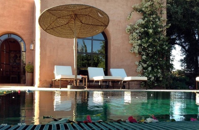 Hosting villa in the countryside in tranquility