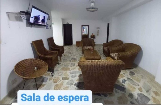 Hotel Acapulco Caucasia