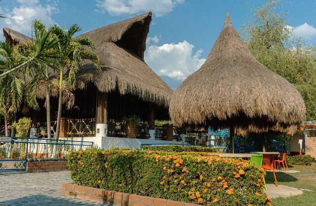 Hotel Acuarela del Rio