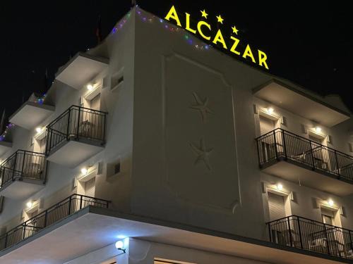 Hotel Alcazar