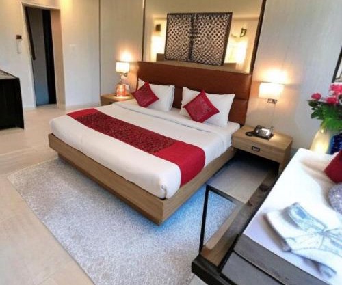 Hotel Almati Inn With Free Airport Pickup