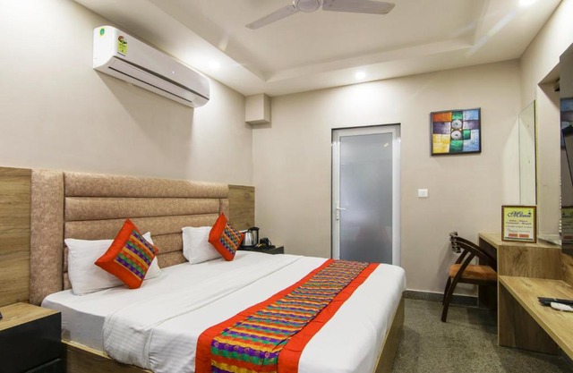 Hotel Anand - Central Delhi