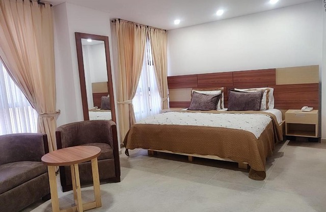 HOTEL CACIQUE PLAZA II