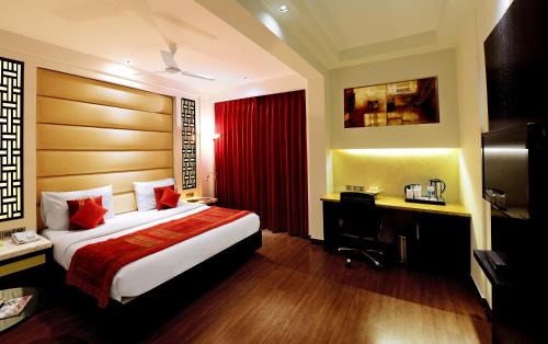 Hotel City Star - Free Airport Pickup