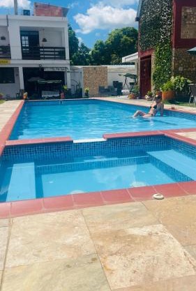 HOTEL EMPRESARIAL Arcoiris de mi llano