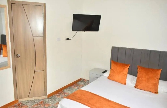 Hotel Flamante Bulevar- Double Room with private bathroom 3