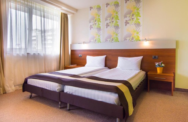 Hotel Forum - Free Parking