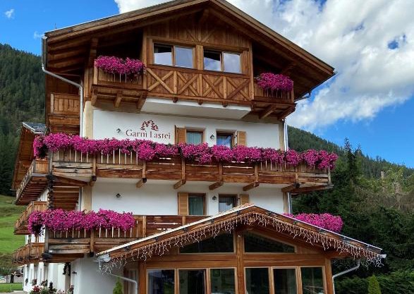 Hotel Garni Lastei