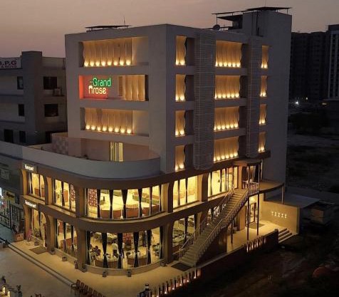 Hotel Grand Arose
