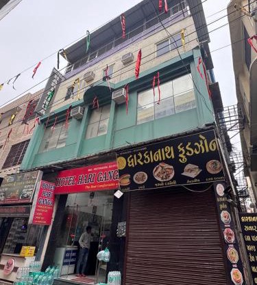 Hotel Hari Ganga - Harkipauri Road