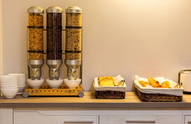 Hotel Initial by Balladins La Roche-sur-Yon