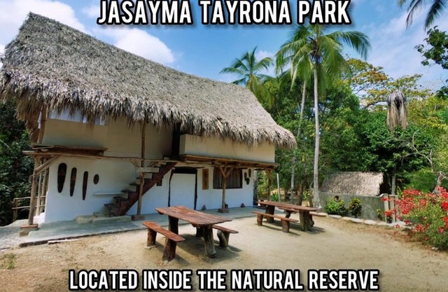 Hotel Jasayma dentro del Parque Tayrona