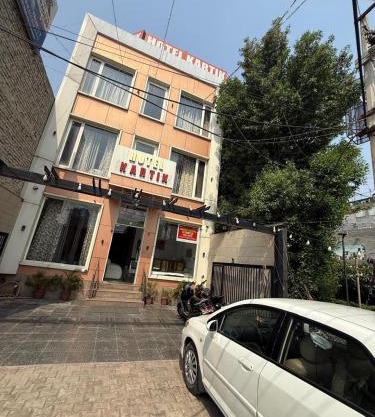 Hotel kartik