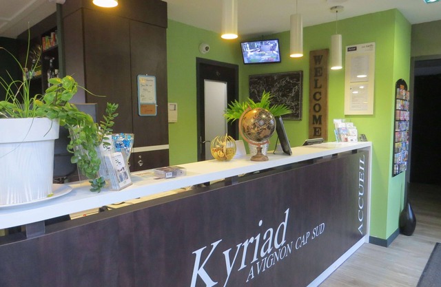 Hotel Kyriad Avignon - Centre Commercial Cap Sud