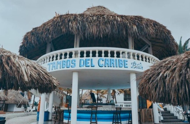HOTEL LOS TAMBOS DEL CARIBE BEACH