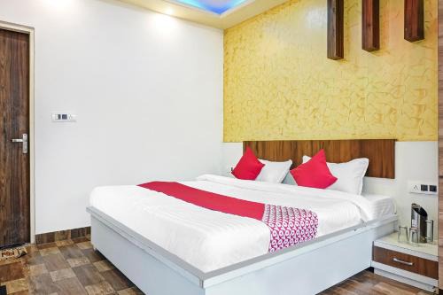 Hotel O CeeRock