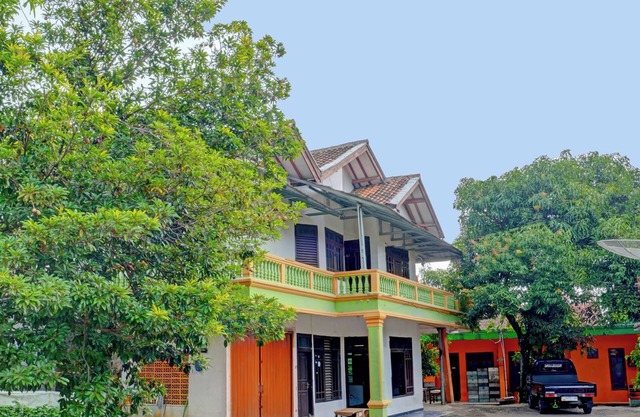 Hotel O Home Stay Syariah Aom Kusman