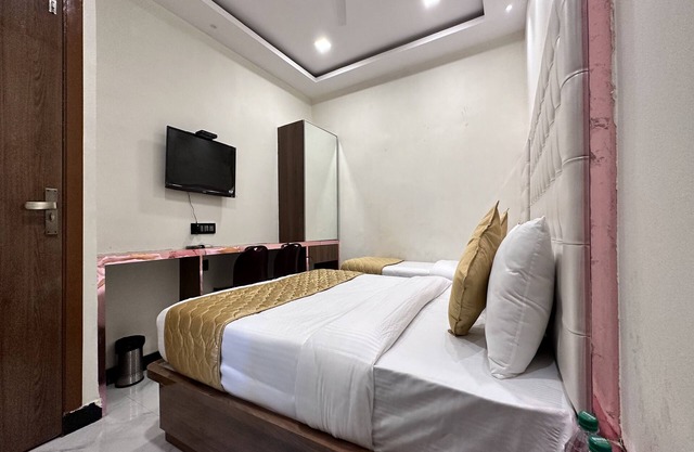 Hotel Orchid Inn - Andheri