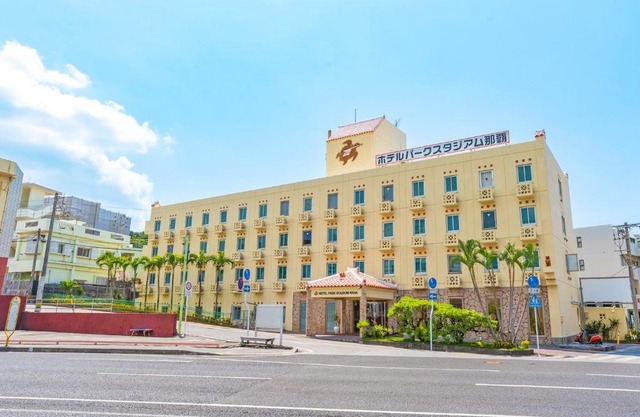 Hotel Park Stadium Naha