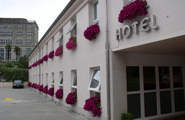 Hotel Parking Miradoiro de Belvís