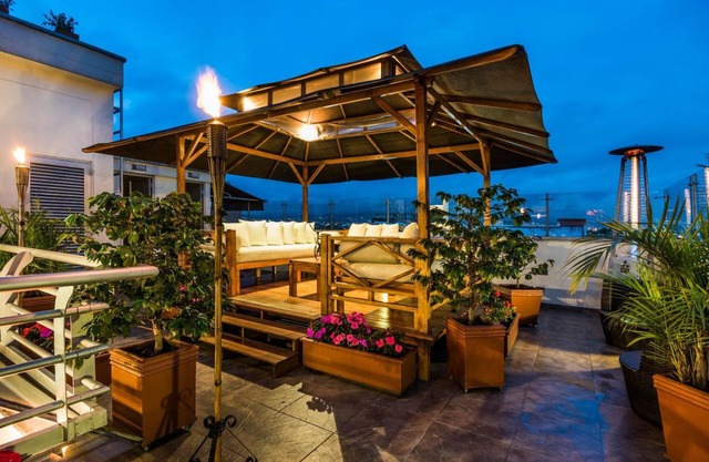 Hotel Platinum Suite