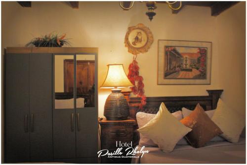 Hotel Rholyn Pura Vida!