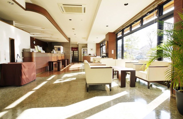 Hotel Route-Inn Kakamigahara