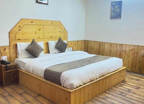 Hotel Shambhala Residency