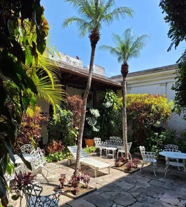 Hotel Spring