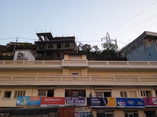 Hotel Sun View Chamba - Best Hotel in Chamba Tehri Garhwal