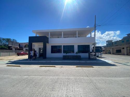 Hotel Tampico Playa Miramar