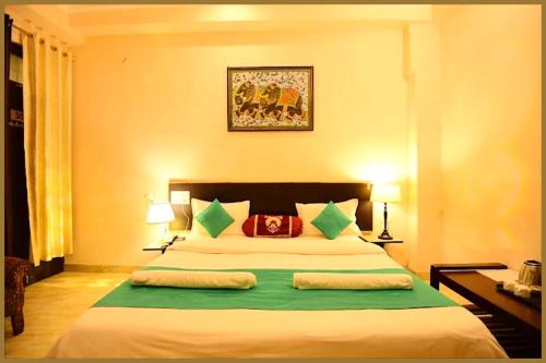 HOTEL " THE RAM KRISHNA " Walking Distance From SHREE RAM JANAM BHOOMI - EXCELLENT HOSPITALITY WITH MODERN AMENITIES
