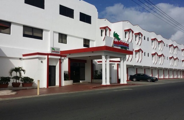 Hotel Tropicana