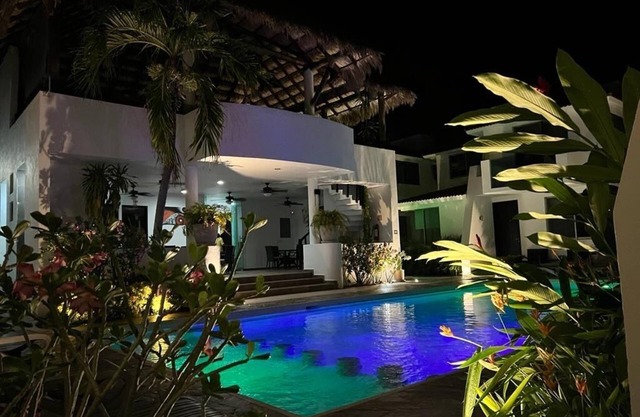 Hotel Villas Maria Isabel