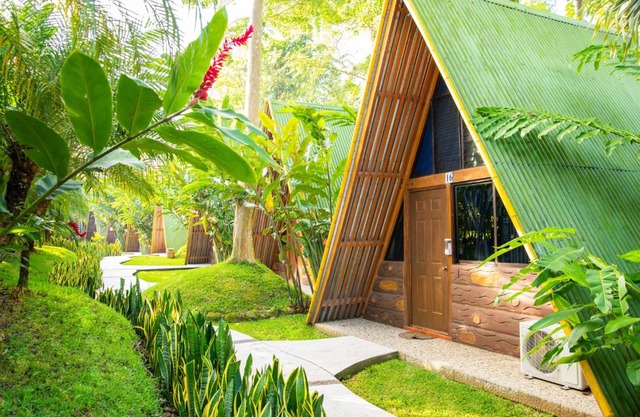 Hotel y Bungalows El Jardín