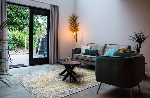 House 4 p. K. Emmaw. 26 Vrouwenpolder 'O