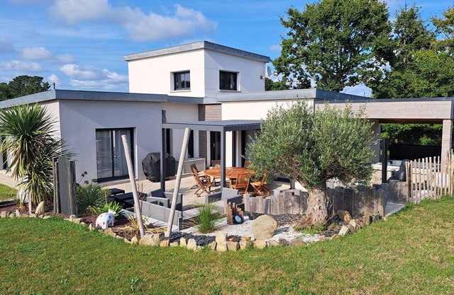 House 500m from the beach with SPA 6 people