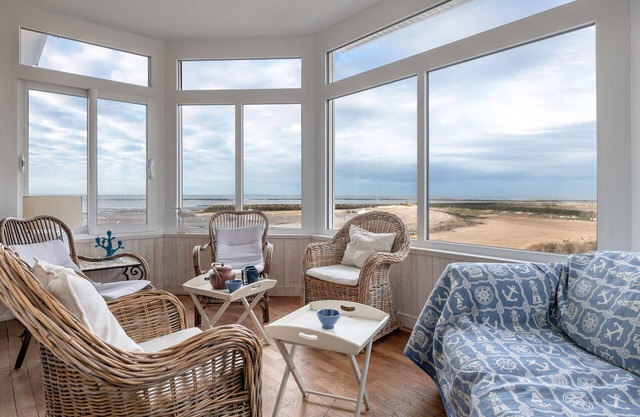 House for 12 - Sea view - La Bernerie beach