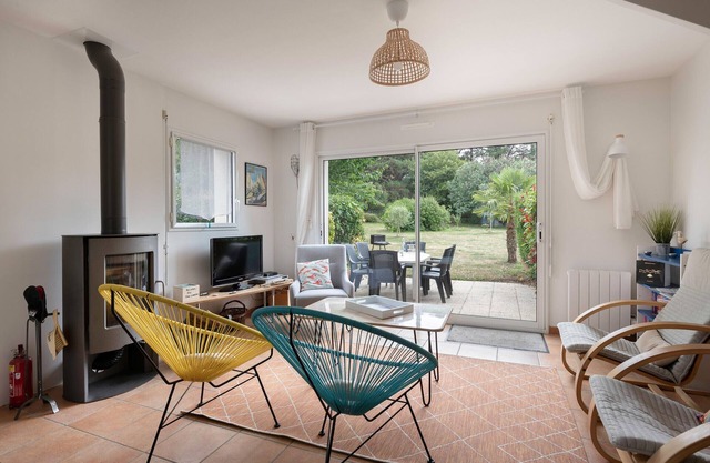 House for 5 - Large garden - 700m from beach