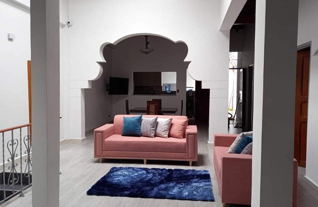 House for Groups or Families in the center