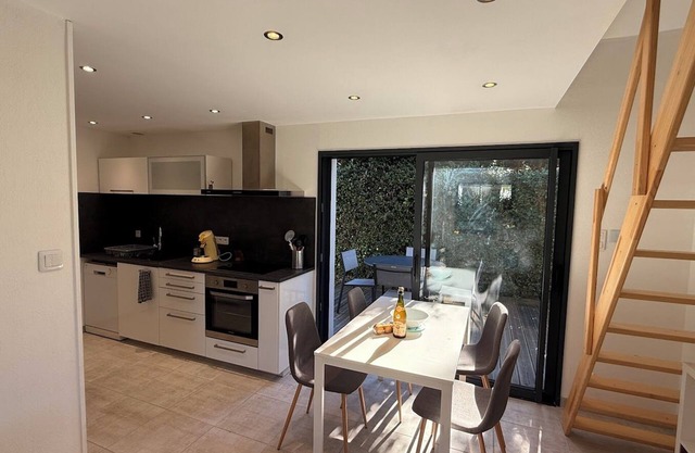 House in Concarneau 50m from the Bouchers beach at Le Cabellou and the GR34